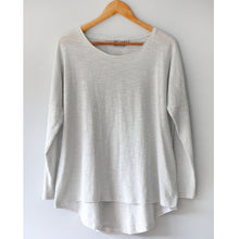 Load image into Gallery viewer, Okuku Tee front view