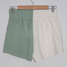 Load image into Gallery viewer, Flaxton Shorts rear view