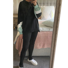 Load image into Gallery viewer, Piopio Sweat Top look 2