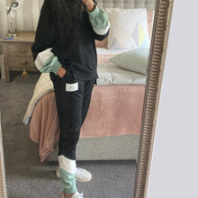 Load image into Gallery viewer, Otaki Trackie