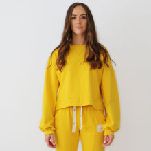 Load image into Gallery viewer, Seacliff Sweat Top front view in Beeswax
